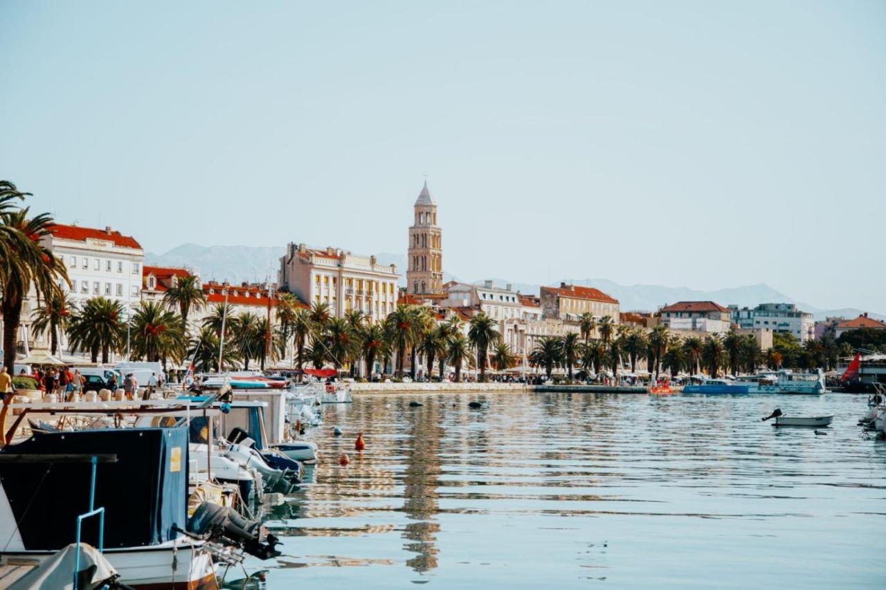 Apartment Petro Oldtown Split Bagian luar foto